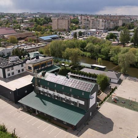 Sobkoff Hotel Khmelʼnytsʼkyy Bagian luar foto