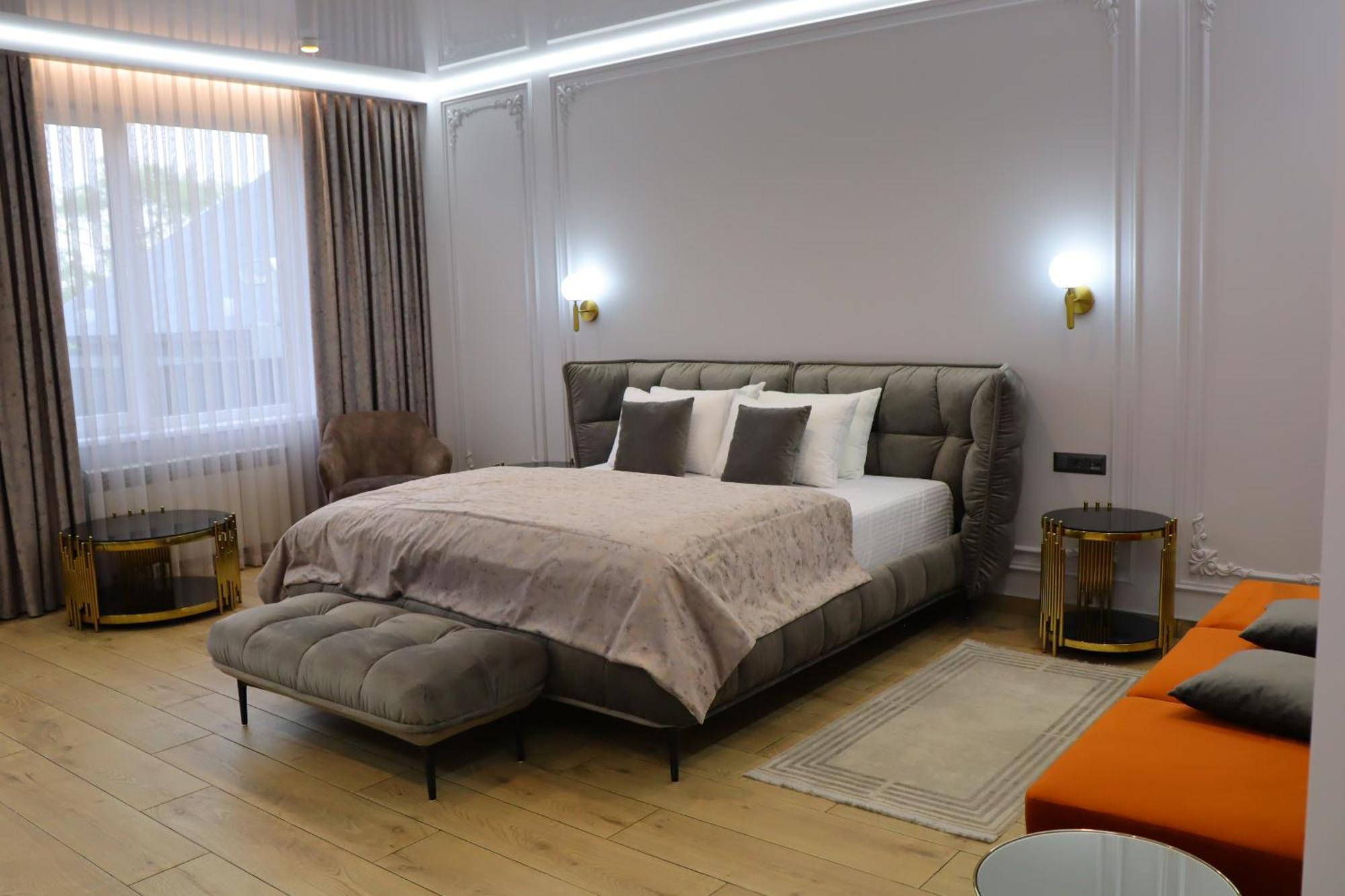 Sobkoff Hotel Khmelʼnytsʼkyy Bagian luar foto