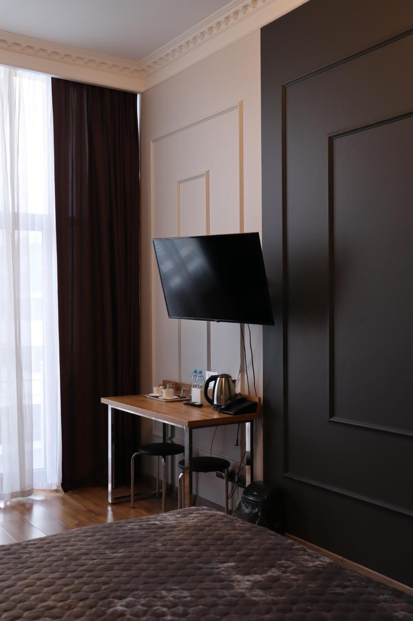 Sobkoff Hotel Khmelʼnytsʼkyy Bagian luar foto