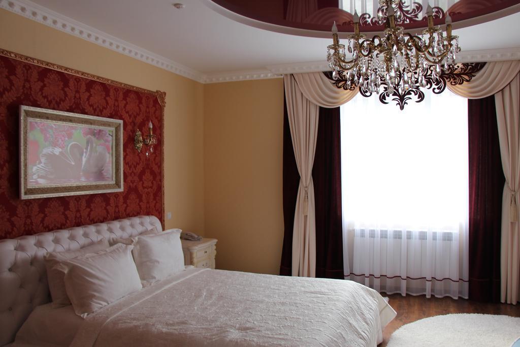 Sobkoff Hotel Khmelʼnytsʼkyy Ruang foto